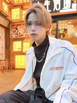 ミッシェル アフロート(michelle afloat) ◆センターパートのシルバーウルフ◆