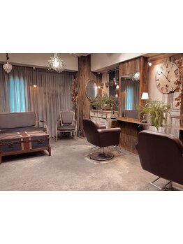 日々の忙しい日常から離れてほっと落ち着く時間を過ごしてほしい…♪そんな思いが込められたサロンです☆