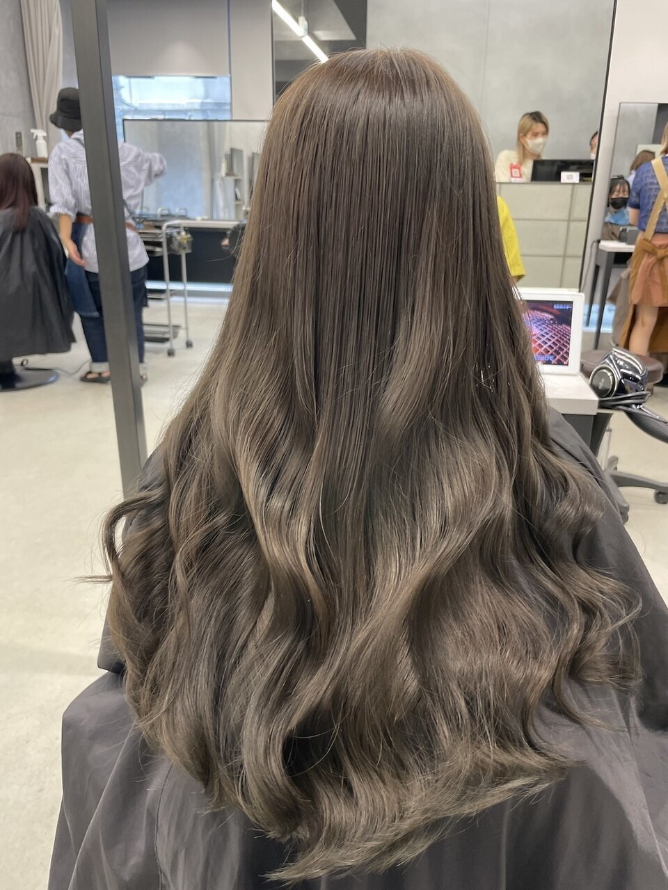 ブリーチなしうる艶ロングエモージュ髪質改善：L239456010｜ラックス