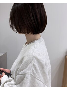 ハウス(HAUS.) 重めボブ