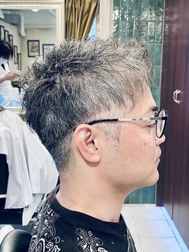 グレイスフルバーバーロンドン 大宮店(Graceful Barber London) 【40代 男性】ロンドンソフモヒツーブロ（大宮/バーバー）