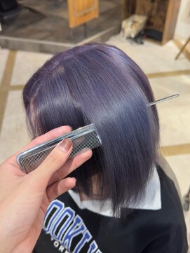 ラビスモア(Lovis moa) 上尾/ダブルカラー/ブリーチ無し/白髪ぼかし/韓国