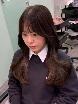 シエテ 津田沼(Siete) 黒髪/オリーブグレー/小顔/ココアベージュ/津田沼駅