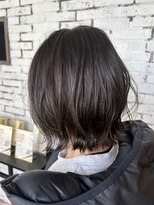 ピアーネ(PIANE)&nbsp;透明感グレージュのレイヤーボブ