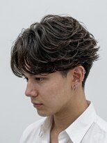 ノイセル(Noisyle)&nbsp;MEN’S HAIR/波巻きツイストスパイラル/リバースセンターパートO