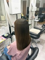 エスプラス 西宮戎店(Splus) 大人女性の艶髪ストレート
