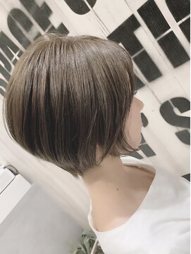 アグ ヘアー エミュ 和歌山駅前店(Agu hair emu) 大人愛されショート