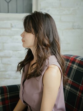 ヘアアンドリラクゼーション シャッセ(Hair&Relaxation SASE) 大人ロングスタイル