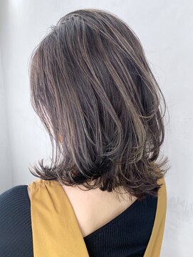 アイティー バイ アルバム 浦和店(IT by ALBUM) ハイライトロブ_クールショートピンクベージュボブルフ_ba244602