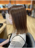 長めのボブスタイル