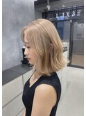 ハイトーンベージュ