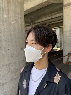 アテ(ate) センターパートスタイル