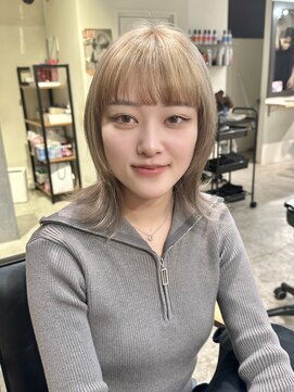 リグリー(regree) ウルフレイヤー/ぱっつん前髪/ベージュ/髪質改善