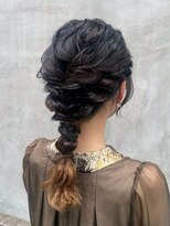 編み下ろし　結婚式　ヘアアレンジ　お呼ばれ　編みおろし