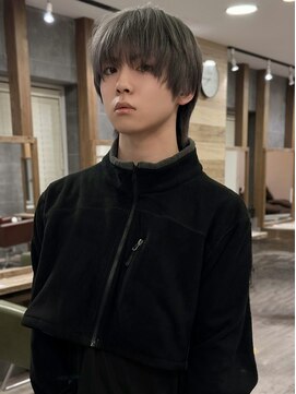 ジゼル(gisele) ダークグレージュレイヤーマッシュウルフ