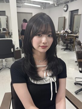 ハピネス 梅田茶屋町店(HAPPINESS) ミディアムレイヤー/韓国ヘア/ウルフ/顔周りカット/髪質改善