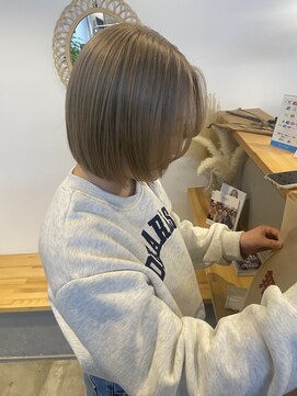 黒髪カタログ/クラゲヘアー/オリーブグレー/千葉