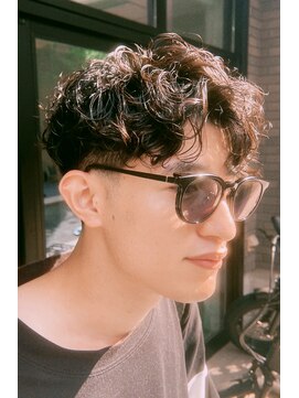 フィフス 神南(fifth) 渋谷神南大人プードルパーマスペインカールセンターパートメンズ