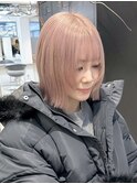 ピンクベージュ/ピンクブラウン/ハイトーンボブ
