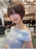 □丸みショートボブ/レイヤー/20代30代40代50代/顔周りカット