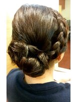 美容室 カーム(CALM)&nbsp;あみこみ☆下の方でアップ