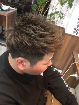 ヘアークリアー 草加 スパイキーショートアッシュ ＜柴野COLOR＞