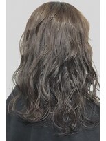 レセ 新松戸deux店(Laissez)&nbsp;ミディアム アッシュ グレージュ【レセ新松戸ドゥー店】