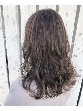 ファン(FUN.) ミルクティーベージュ【熊谷】