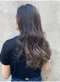 グレージュグラデーション_セミウェットウェーブ_ba307024