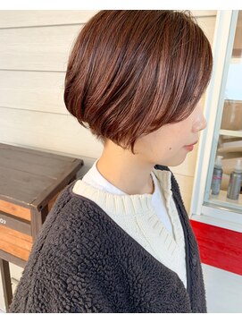 アミ カシワ(ami kashiwa) 簡単スタイリングでキマル☆ショートボブ