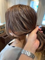 アムール 二子玉川(Amour)&nbsp;くびれレイヤー/ハイライトカラー/プラチナグレージュ