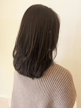 ネオリーブ クタ 町田店(Neolive kuta) 【Neolivekuta町田店】大人セミロング