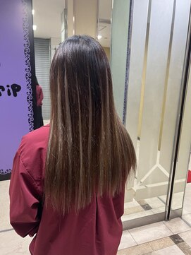 アンリップ ジー(salon unripＧ) d #ハイライト