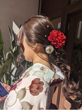 アン(Hair make un) 卒業式ヘアセット