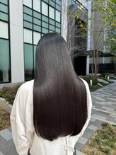 艶、潤い感のある【プレミアム髪質改善美髪ストレート】