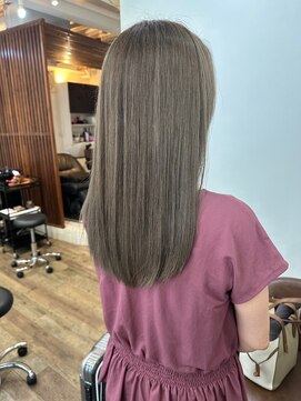 ハーツ(Heart's) 白髪ぼかし/イメチェンヘアスタイル/前髪カタログ/ショートボブ