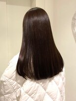イト(ito)&nbsp;【 ito / 梅田 】ダークボルドー×ストレートヘア