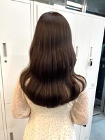 アリュウル 表参道 青山(Allure) 大人可愛いやわらかカラー*ミルクベージュ/ウェーブ巻き