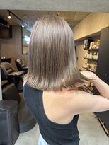 サニー 渋谷(SUNNY) バレイヤージュ、ハイライト、レイヤーロング、グレーベージュ