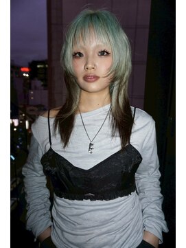 ディーンジェシー 栄店(DEAN JECY) モダンアッシュグリーンカラーハイトーンカラー顔周りブリーチ
