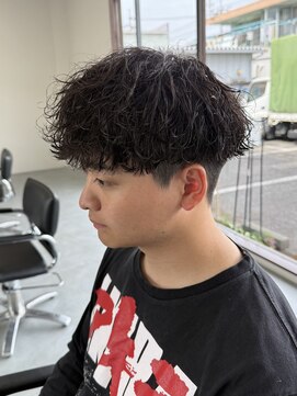 フゥ 宇都宮戸祭(FeU) 宇都宮メンズカットメンズパーマ波巻きスパイラルパーマツイスパ