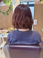 エル バイ ファースト(L by first)&nbsp;【L by first】ふんわりパーマ×カシスピンク 20代/30代/40代.50