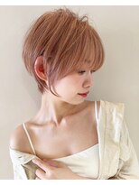 ニア(nir.) 20代30代40代小顔ひし形くびれミディアムショート