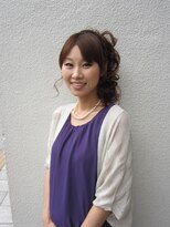 美容室イーナ(e na)&nbsp;綺麗め上品サイドアップ☆
