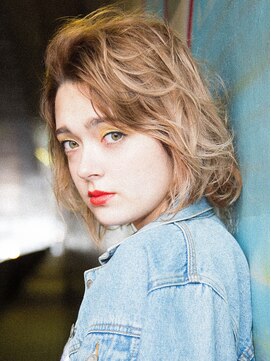 ノラ シンディ(NORA CYNDY) 【CYNDY WATARU】外国人風!!グレージュグラデーションカラー☆