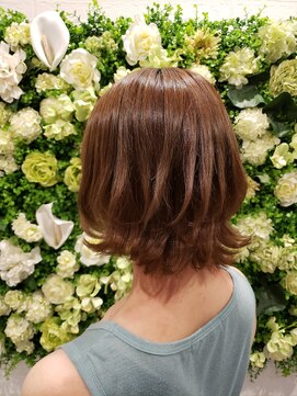 ルミエール(Lumiere) ショートウルフ