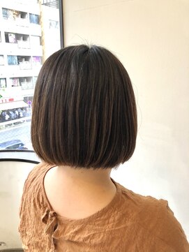 アズーア ヘアーアンドスパ(azure hair&spa) ぱつっとボブ
