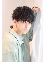 ネイビー(NAVY)&nbsp;女子ウケ〇 フロント重めマッシュ ゆるスパイラル