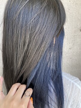 エンリー(ENlee) 【川瀬莉穂】ブルー×イヤリングカラー