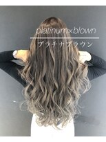 バトー(bAteAu)&nbsp;レッド、グラデーション、エクステ、ピンク、インナー